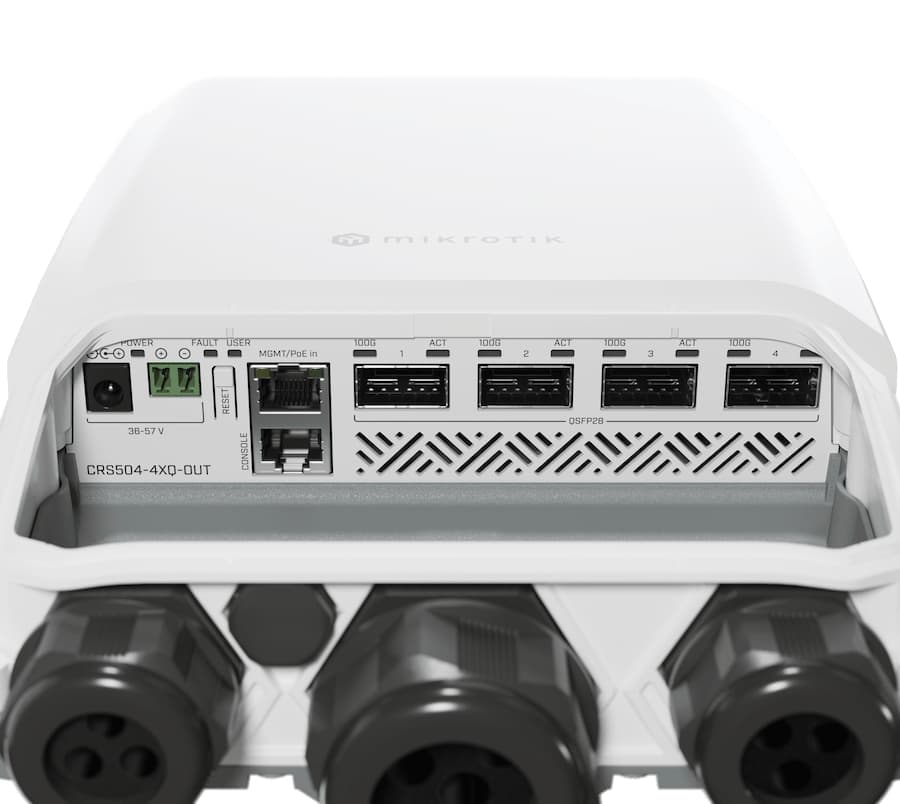 MikroTik CRS504-4XQ-OUT IP66 dış ortam 100 G switch 4× 100G QSFP28, breakout 16× 25G Omurga Switch