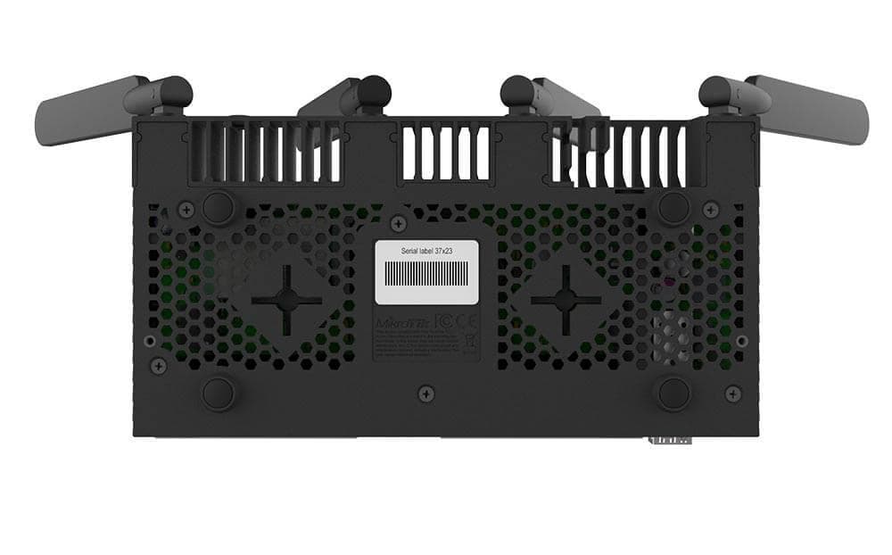 MikroTik RB4011iGS+5HacQ2HnD-IN WiFi Router Firewall