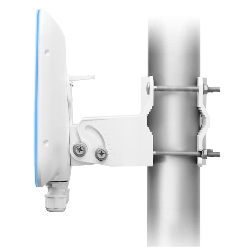 UBNT UniFi WiFi BaseStation XG (UWB-XG) Outdoor WiFi 5 Tri-Radio AP – 12 Stream, 10G Uplink, 1500+ İstemci, IP67, 50°/90° Beamforming